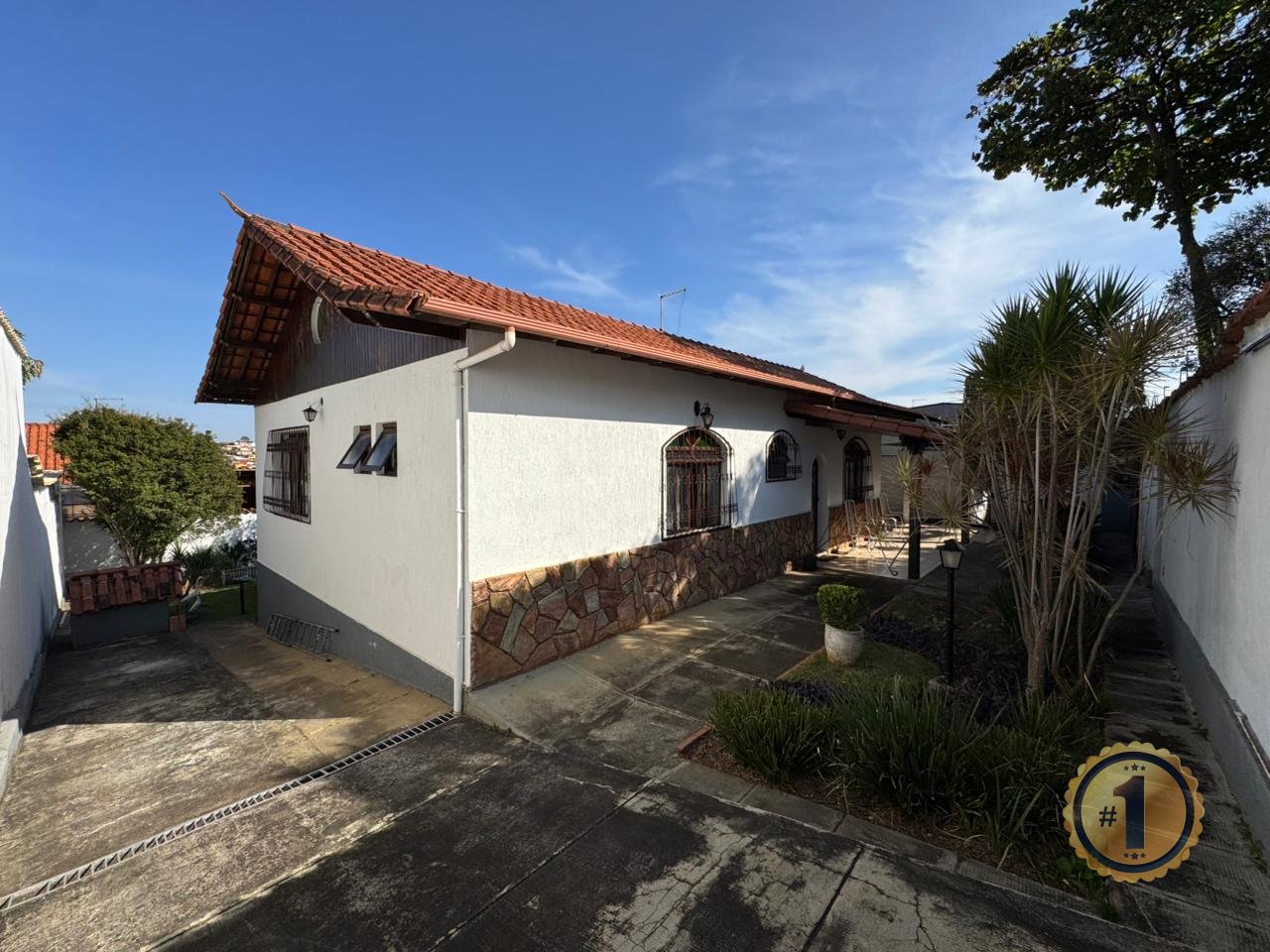 CARDOSO – EXCELENTE CASA 3 QUARTOS, SUITE